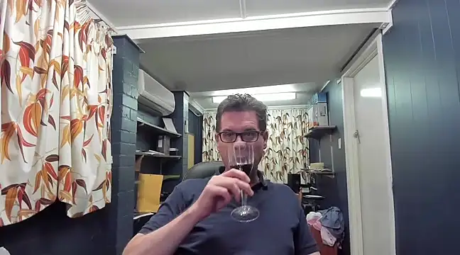 tilobinder online show from March 19, 3:08 pm