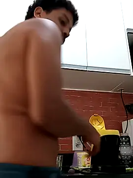 Snapshot of gugao666 chatting on December 22, 9:00 am gugao666 online show from December 22, 9:00 am