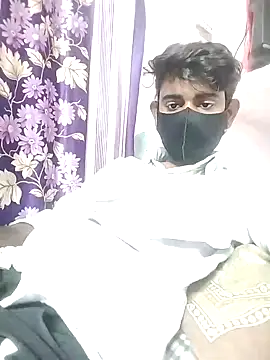piyush 7inch online show from January 7, 8:15 am