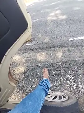 sudhastriper online show from February 13, 8:09 am