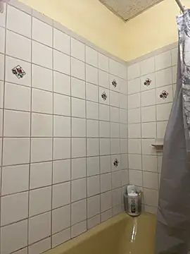 Snapshot of kelin17 chatting on October 13, 8:09 am kelin17 online show from October 13, 8:09 am