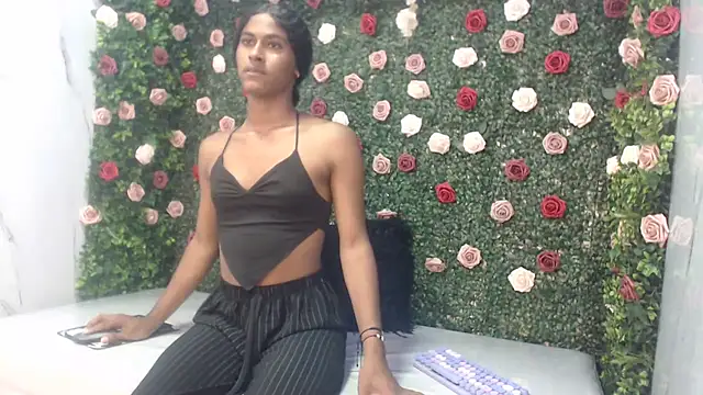 Snapshot of angelica_sexy1 chatting on October 23, 7:50 pm angelica sexy1 online show from October 23, 7:50 pm