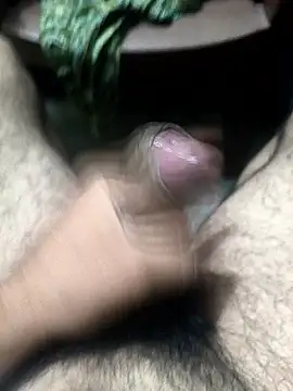 Snapshot of hunter_boy chatting on September 19, 5:35 pm hunter boy online show from September 19, 5:35 pm