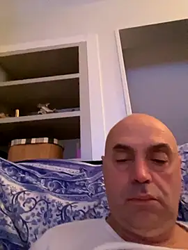 Snapshot of pantomax chatting on October 19, 3:00 am pantomax online show from October 19, 3:00 am