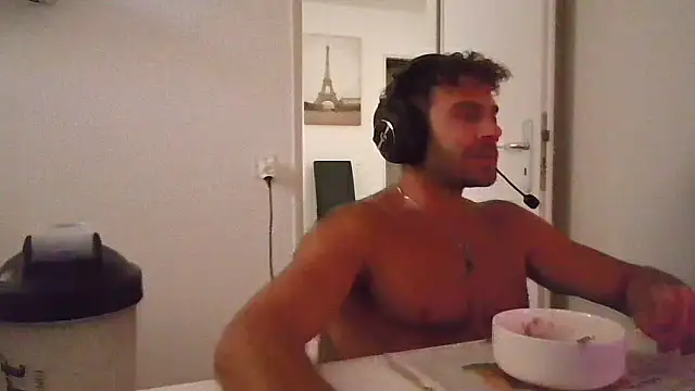 alpha-hunk online show from June 27, 10:40 am