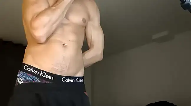 Snapshot of ApollonFit_x69 chatting on January 16, 9:08 pm ApollonFit x69 online show from January 16, 9:08 pm