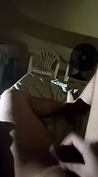 Snapshot of pedronovinho123 chatting on December 5, 2:53 am pedronovinho123 online show from December 5, 2:53 am