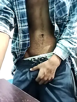 Afgref5335 online show from November 2, 6:45 pm