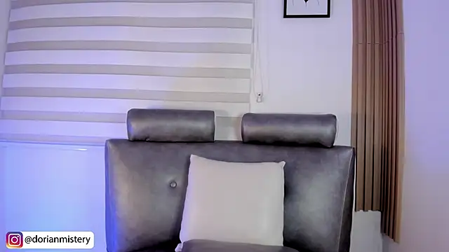 Dorianmistery2322  online show from March 7, 1:36 am