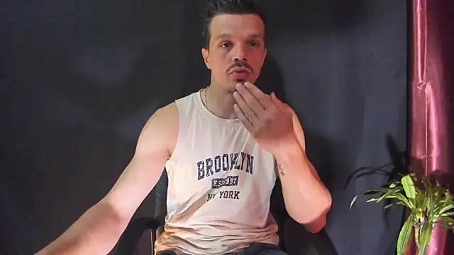 DonyBrown online show from March 21, 4:49 am