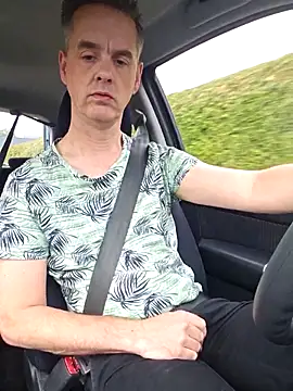 Hectorthyssen1 online show from September 26, 2:15 pm