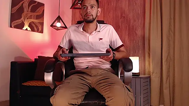 Bedobigcock online show from January 1, 1:37 am