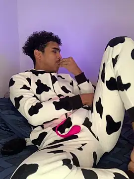 Ryan-hot online show from January 22, 5:59 pm