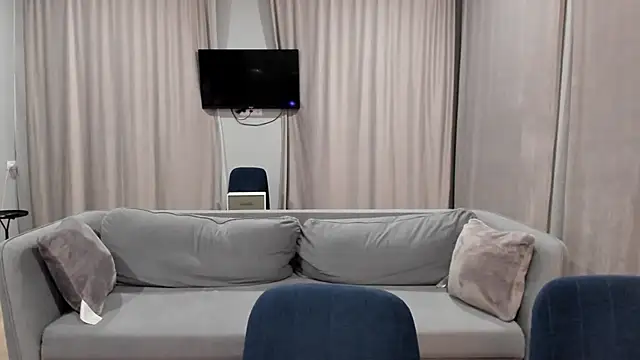 Im Shine Guy online show from December 9, 7:35 pm