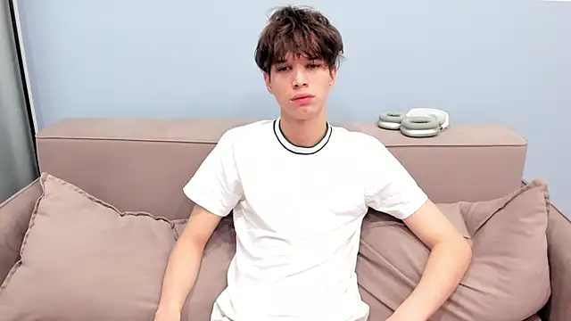 Im Shine Guy online show from November 18, 7:34 am