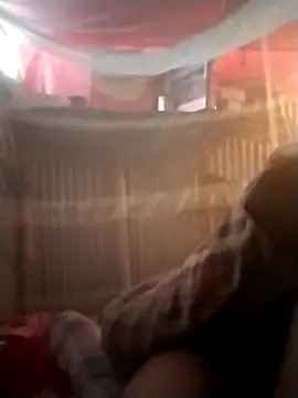 Snapshot of cutetaraaarhjn chatting on December 5, 3:04 am cutetaraaarhjn online show from December 5, 3:04 am