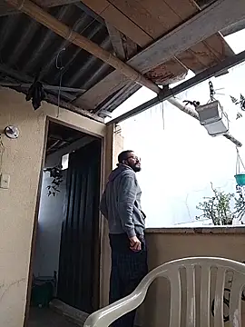 hairyserious online show from December 5, 1:07 pm