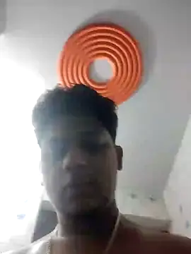 Snapshot of sailord chatting on December 19, 6:01 am sailord online show from December 19, 6:01 am