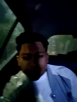 Snapshot of sailord chatting on December 21, 5:51 pm sailord online show from December 21, 5:51 pm