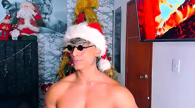 Snapshot of Owen_Muzcle chatting on December 18, 1:59 am Owen Muzcle online show from December 18, 1:59 am