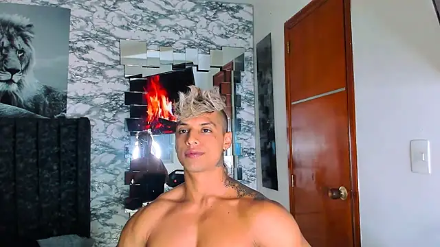 Snapshot of Owen_Muzcle chatting on March 13, 8:48 am Owen Muzcle online show from March 13, 8:48 am