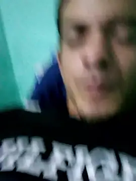 jaflores31 online show from April 12, 4:04 am