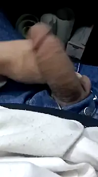 Steve98768 online show from December 18, 3:22 pm