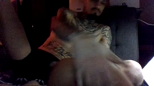 Snapshot of Paybackk100 chatting on January 27, 11:43 am Paybackk100 online show from January 27, 11:43 am