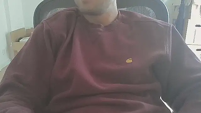 taallguyy 196 online show from September 12, 9:53 am