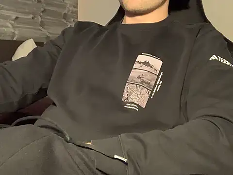 taallguyy 196 online show from March 12, 6:00 pm