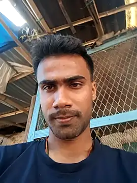 Skinny Bigass 23 online show from February 18, 8:01 am