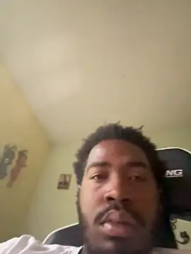 daddyQLong online show from April 12, 7:04 pm