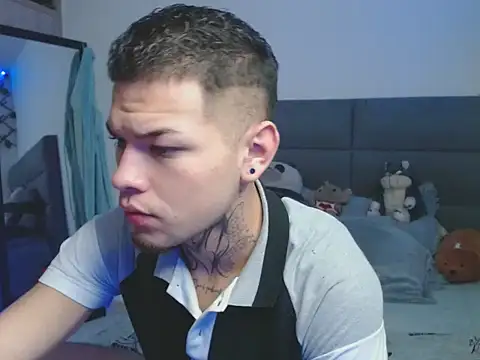 MarceloMilk online show from October 14, 5:25 am