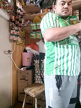 Snapshot of TheBriiaand30 chatting on October 13, 7:31 pm TheBriiaand30 online show from October 13, 7:31 pm