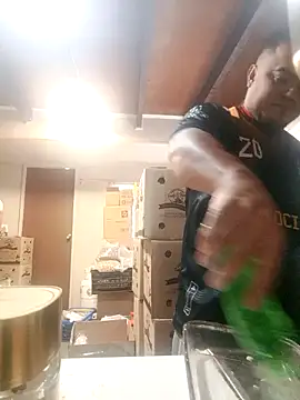 Snapshot of TheBriiaand30 chatting on September 30, 5:16 pm TheBriiaand30 online show from September 30, 5:16 pm