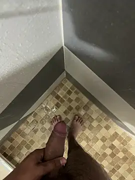 mylovetr1 online show from February 13, 4:43 am