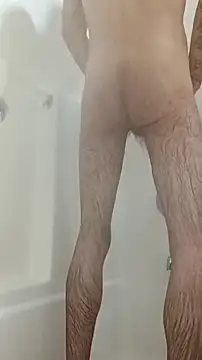 InnocentLetsgetit123 online show from November 14, 1:31 am