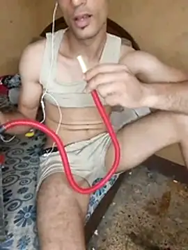 Snapshot of LOOLOOO123123 chatting on October 18, 4:28 am LOOLOOO123123 online show from October 18, 4:28 am