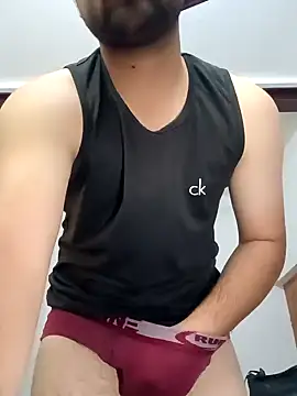 smartboy010101 online show from March 8, 8:08 am