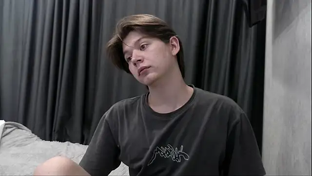 W N G S online show from October 21, 4:48 am