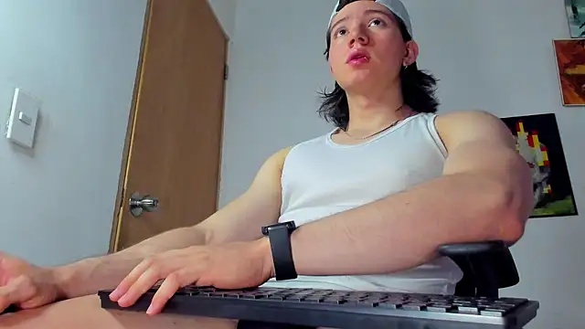 Snapshot of AngelBennet_ chatting on September 9, 10:30 pm AngelBennet  online show from September 9, 10:30 pm