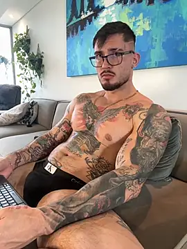 DimitriSullivan  online show from September 26, 9:45 pm