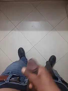 bandi-big-dick online show from April 2, 10:06 pm