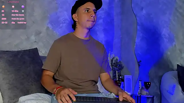 Snapshot of -Bruno-Bs chatting on October 25, 11:28 pm -Bruno-Bs online show from October 25, 11:28 pm