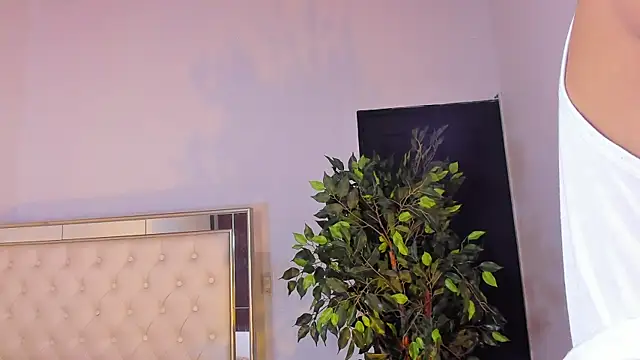 im sebaslopez online show from February 17, 8:19 pm