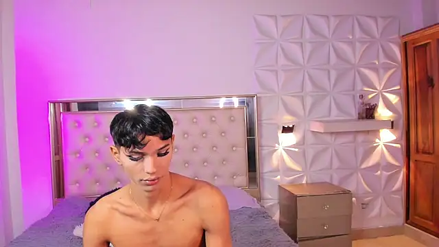 im sebaslopez online show from May 29, 11:31 am