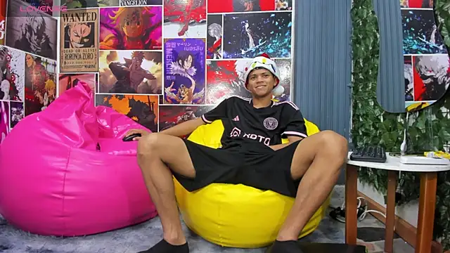 Jeffry wolvess online show from December 12, 12:55 pm