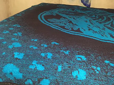 manuamador online show from March 2, 4:50 am