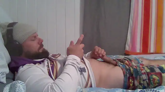 inoutinoutinout online show from March 21, 6:16 am