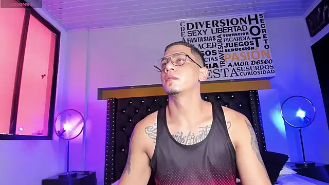 JoshMillerr  online show from March 12, 7:59 pm